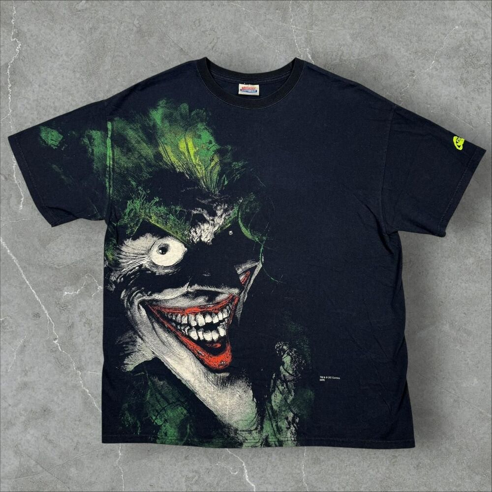Joker Batman AOP Front Graphic Cartoon DC Comic T Shirt 2006 VTG Y2K - XL
